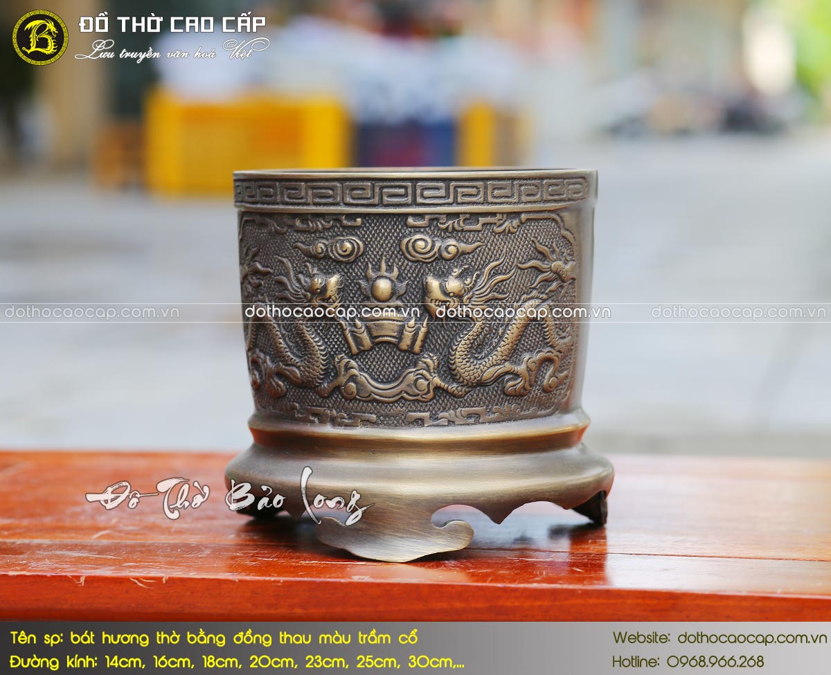 bát hương bằng đồng thau màu trầm cổ