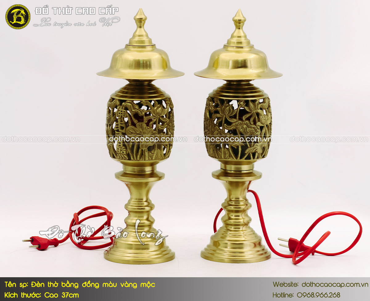 đèn thờ bằng đồng thau màu vàng mộc