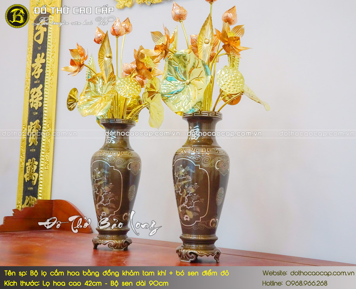 Bộ Lọ Hoa Bằng Đồng Khảm Tam Khí 42cm + Bó Sen Điểm Vàng 5